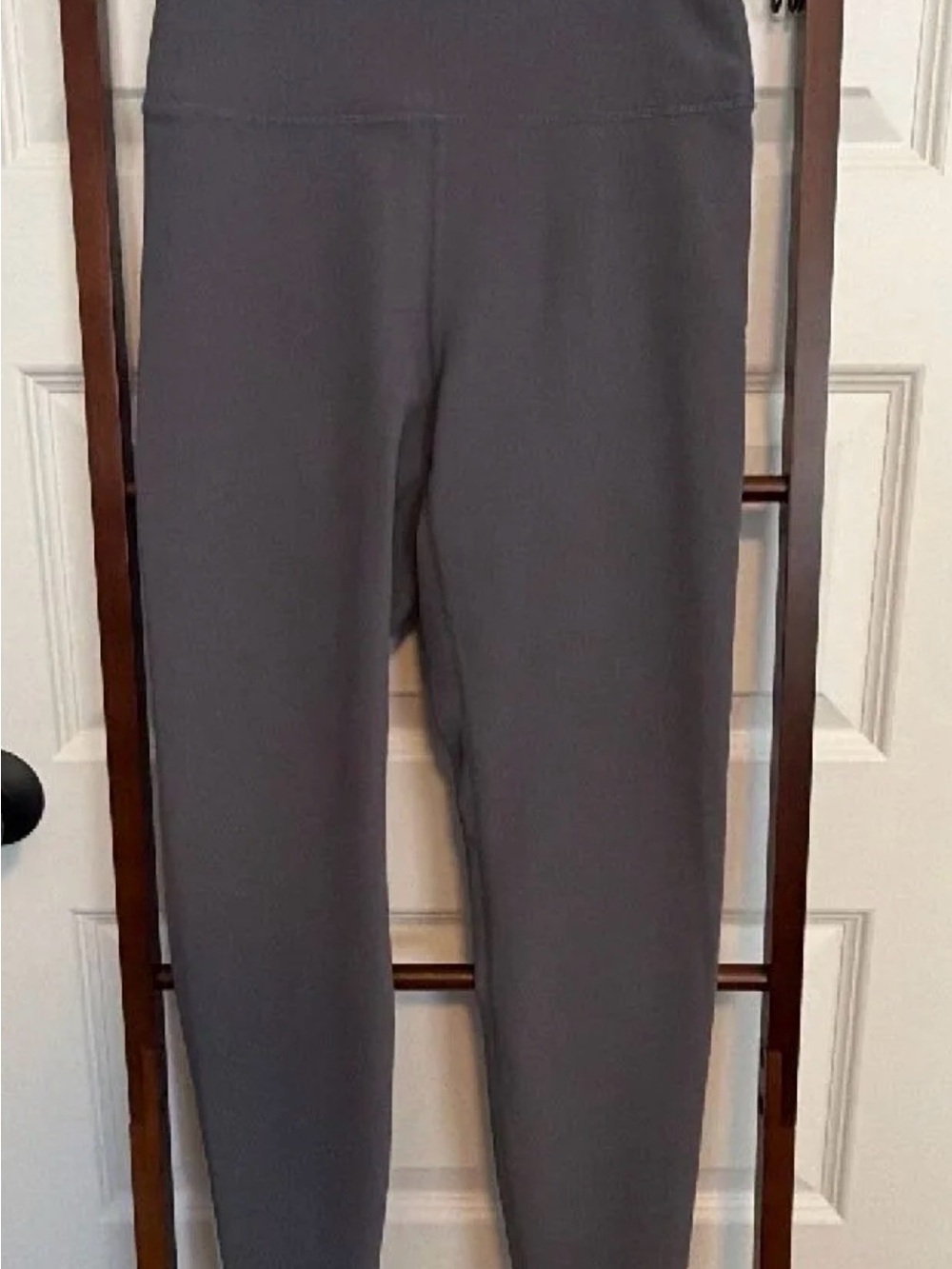 Neutral Ribbed Active Leggings - gray